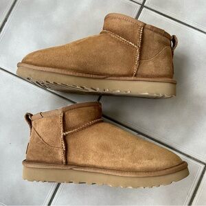 UGG Women’s Chestnut Classic Ultra Mini Boots
